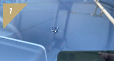 ガラス交換よりも安く修理できます 